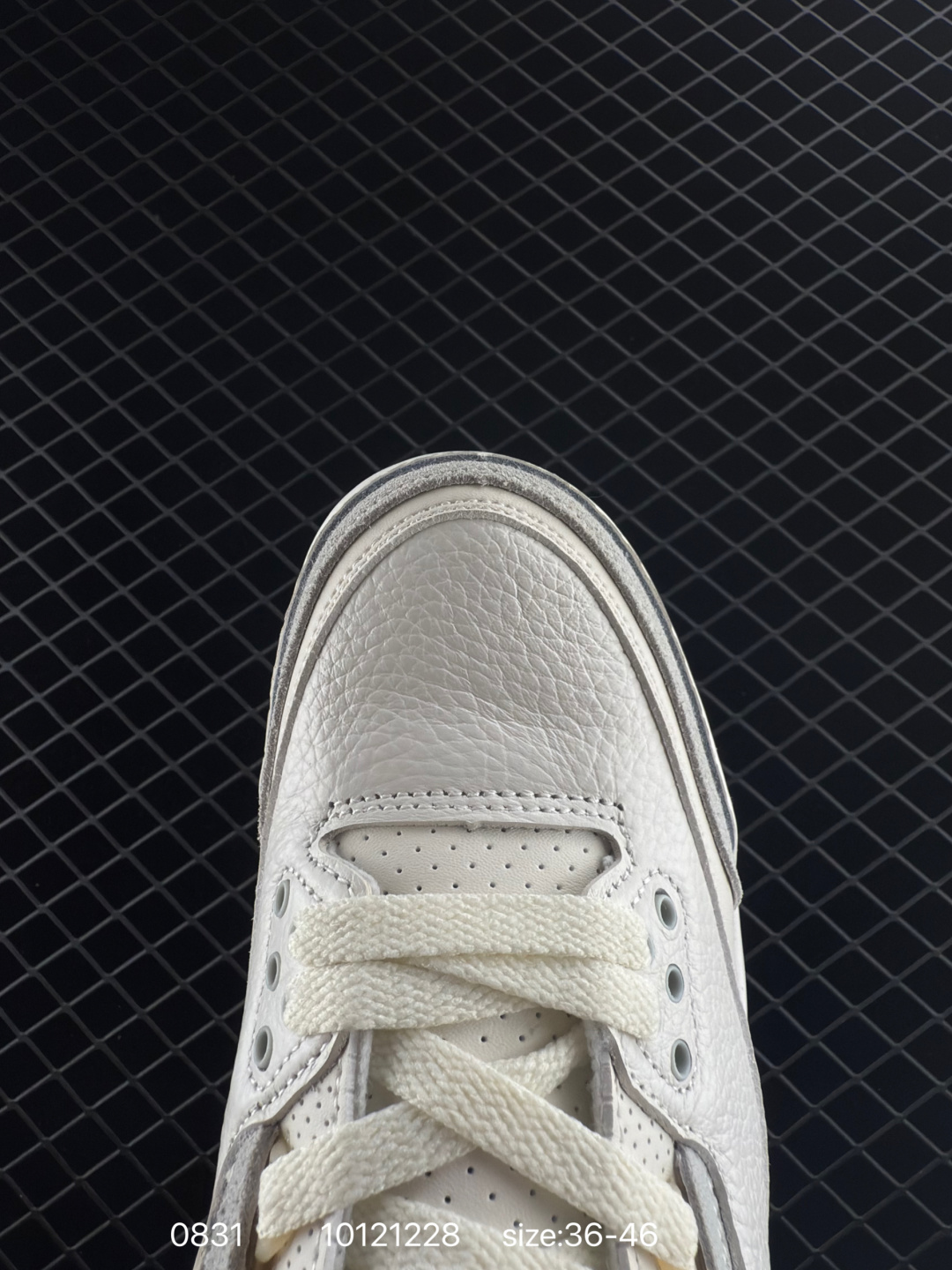 Air Jordan 3 Retro ”Hide and Sneak“